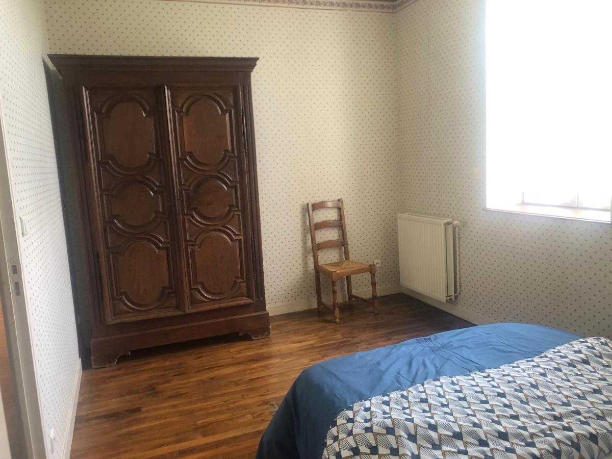 Gite -Belle Maison Dans Une Ancienne Ecole-Tarif Reduit Hors We ! Chanzeaux Екстериор снимка