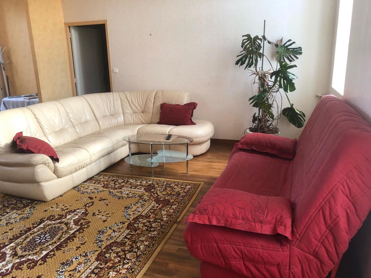 Gite -Belle Maison Dans Une Ancienne Ecole-Tarif Reduit Hors We ! Chanzeaux Екстериор снимка